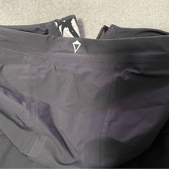 Ivivva Gray Kids Raincoat - Picture 13 of 15